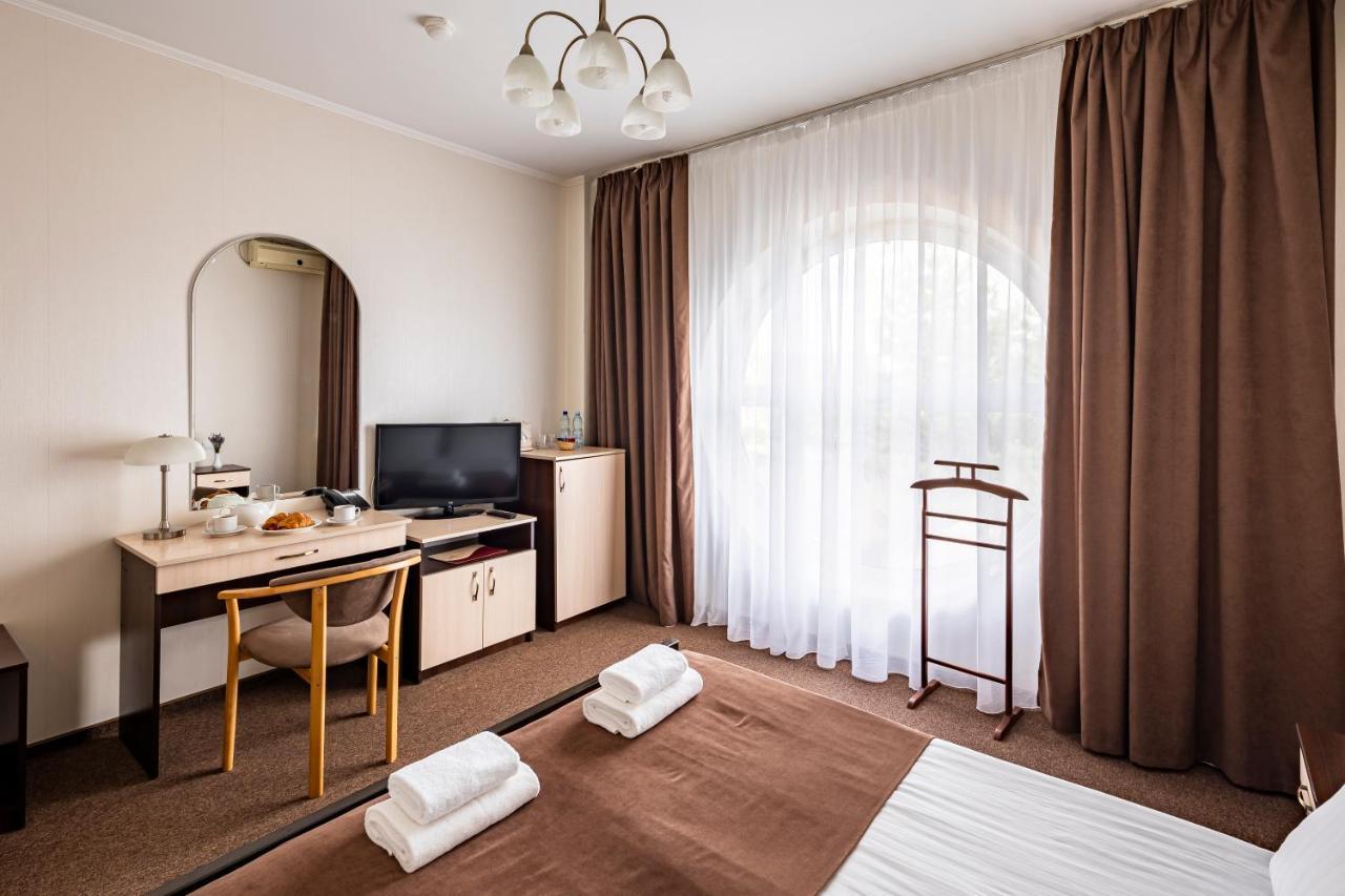 Hotel Galaktika Vynnyky Eksteriør bilde