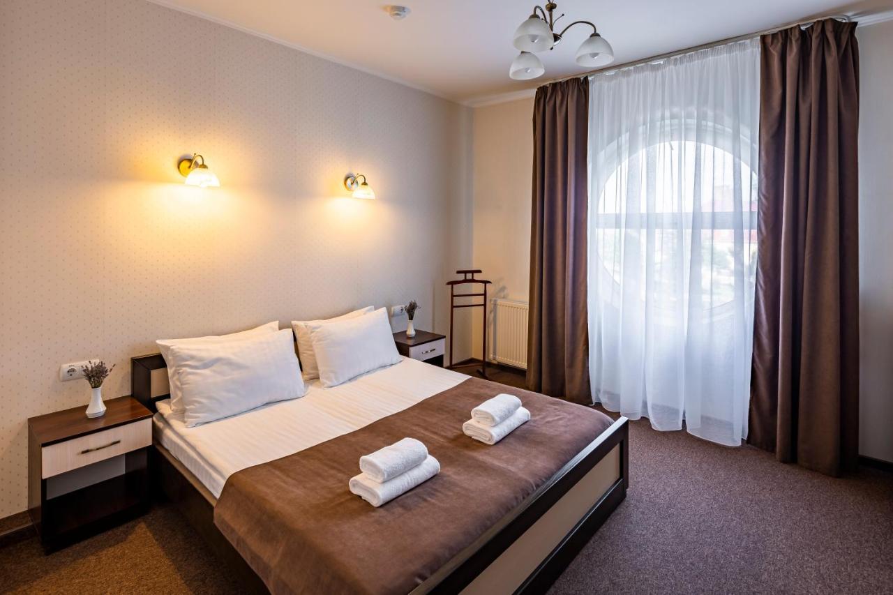 Hotel Galaktika Vynnyky Eksteriør bilde