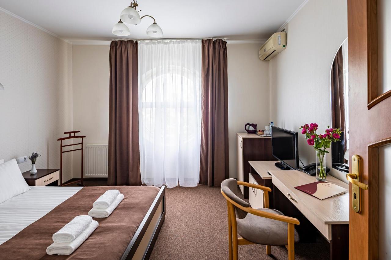 Hotel Galaktika Vynnyky Eksteriør bilde
